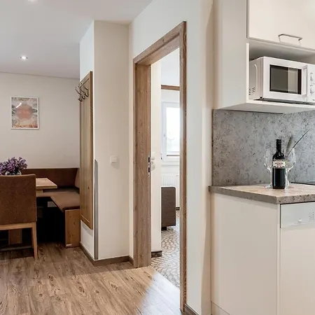 Lejlighedshotel Barbara & 4*