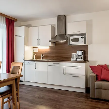 Апарт-готель Barbara & 4*