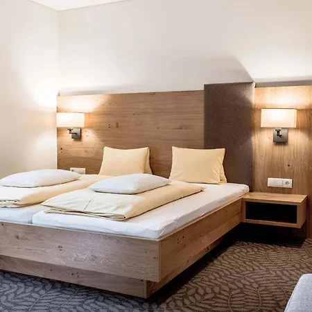 Barbara & 4* Schladming