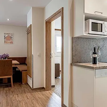 Barbara & Aparthotel 4*