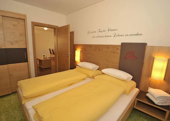 Barbara & Lägenhetshotell Schladming